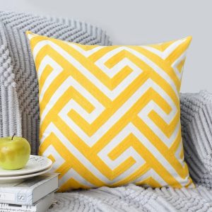Cojín Bordado Grecas Amarillo - Decora-vita - Funda para cojín